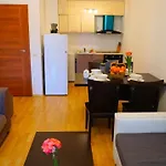 Apartamento хилс - Hills Kavarna