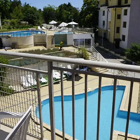 хилс - Hills Apartamento *