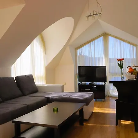 хилс - Hills Lägenhet *