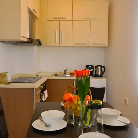 хилс - Hills Apartment *