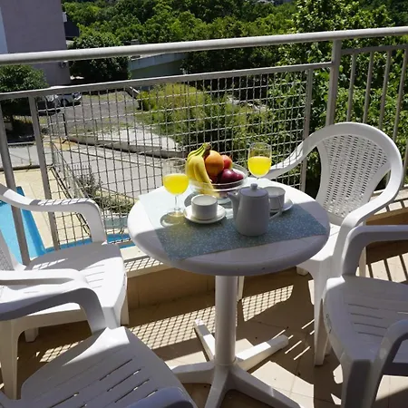 Apartmán хилс - Hills Kavarna