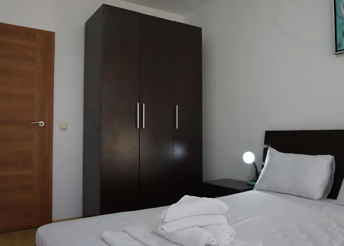 Daire хилс - Hills